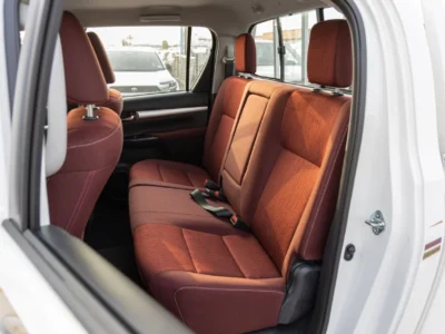 2026 Toyota Hilux Double Cab GLX 2.7L 4-Cylinder Petrol Engine White Red Pickup Truck GCC Specs