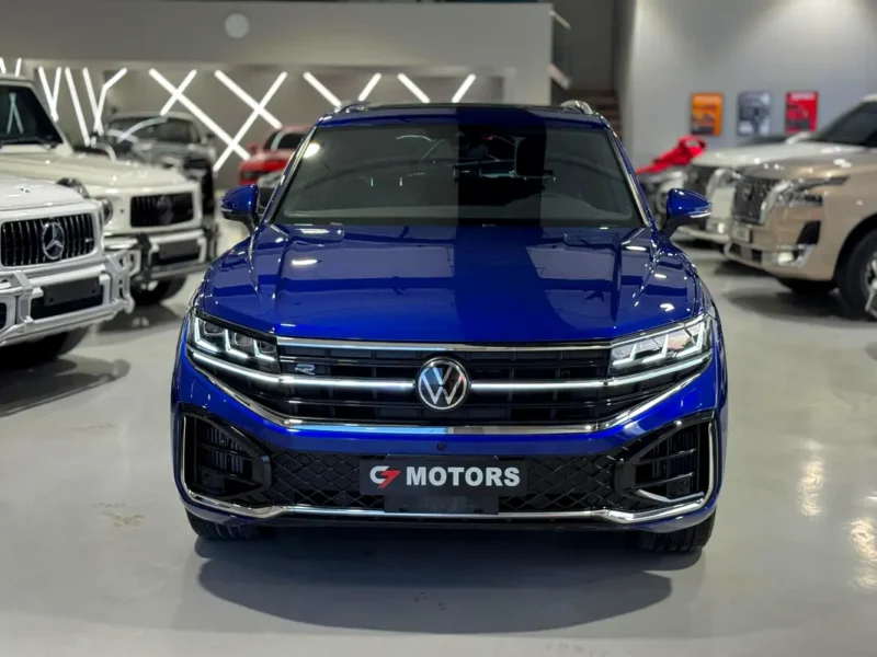 2024 Volkswagen Touareg R-Line 3.0L Turbocharged V6 Petrol Engine Blue Black SUV GCC Specs