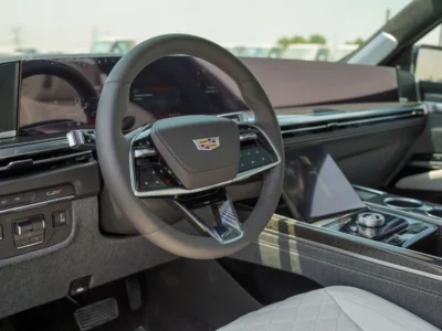 2026 Cadillac Escalade V SERIES 6.2 Litres Supercharged V8 Petrol Engine Black White SUV GCC Specs