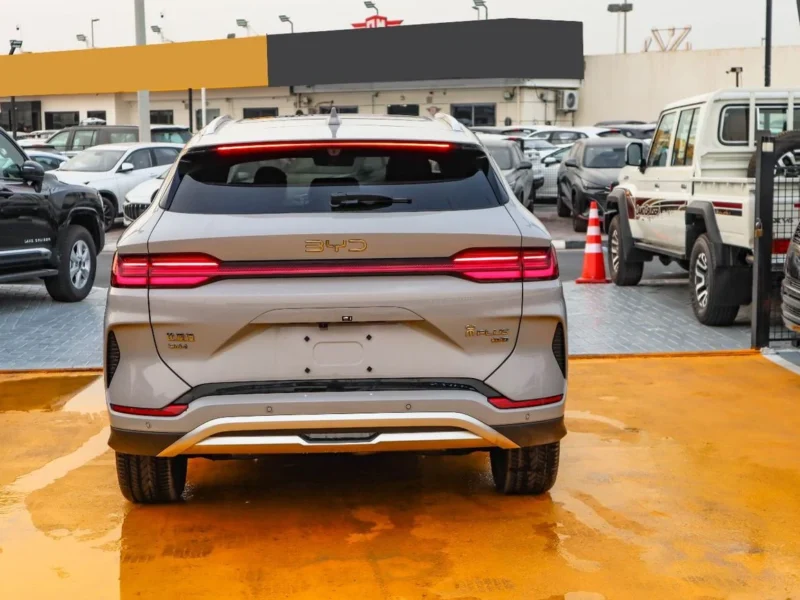 2025 BYD Song Plus DM-i 1.5 Litres 4-Cylinder Plug-in Hybrid Engine Grey White SUV Chinese Specs