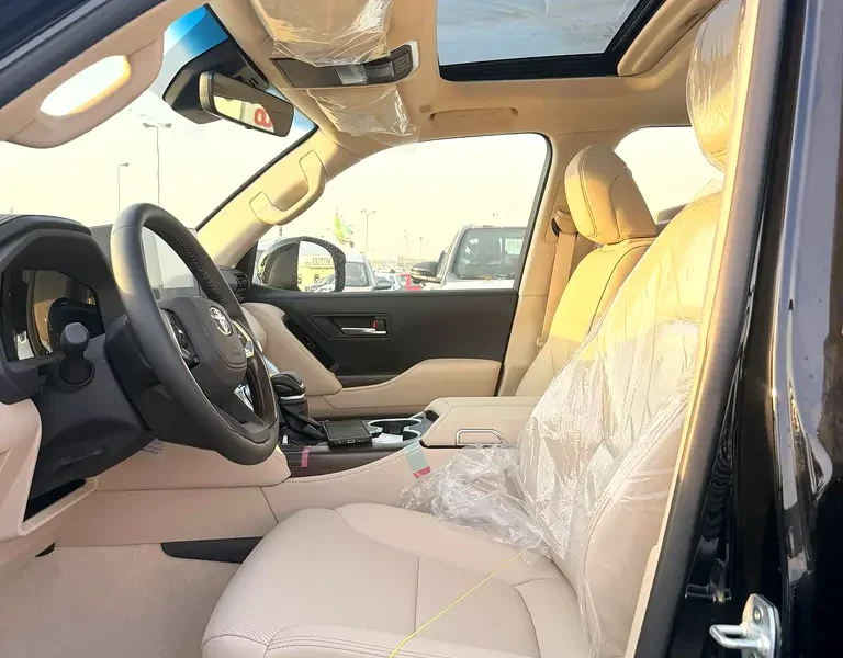 2026 Toyota Land Cruiser GXR 3.5 Litres Twin-Turbo 6 Cylinders Petrol Engine Black Beige SUV GCC