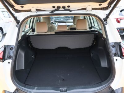 2026 Toyota RAV 4 XLE 2.0 Litres 4-Cylinder DOHC Petrol Engine White Beige SUV GCC Spes
