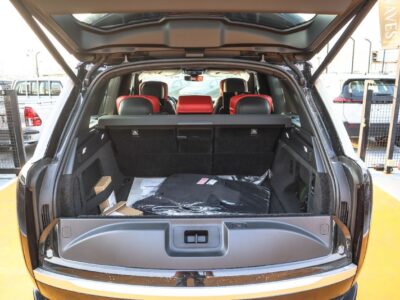 2026 Range Rover Autobiography P530 4.4L Twin-Turbo V8 Hybrid Engine Black Red SUV Automatic