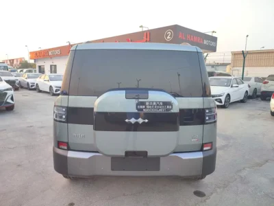2026 BYD Leopard 7 Titanium Ultra 1.5 Litres 4 Cylinders Plug-In Hybrid Green Orange SUV