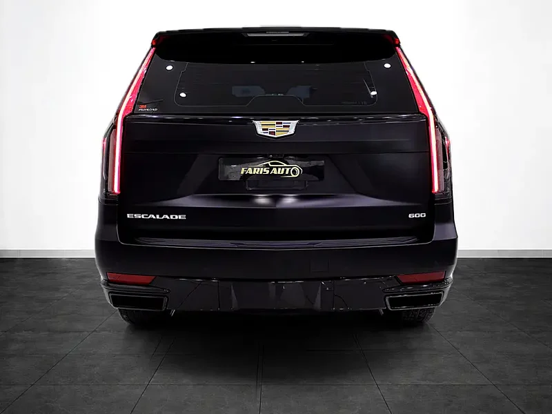 2023 Cadillac Escalade Sport Platinum 8 Cylinders Petrol Engine Black SUV GCC Specs Automatic