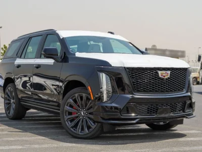 2026 Cadillac Escalade V SERIES 6.2 Litres Supercharged V8 Petrol Engine Black White SUV GCC Specs