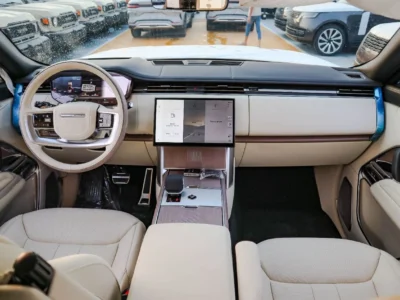 2026 Range Rover Autobiography P530 4.4L Twin-Turbo V8 Hybrid Engine Grey Beige SUV GCC Specs