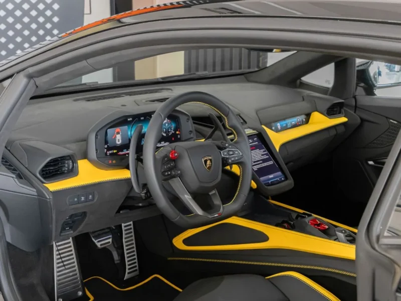 2026 Lamborghini Temerario 4.0L Twin-Turbo V8 Hybrid Black Yellow Black Sportback European Specs
