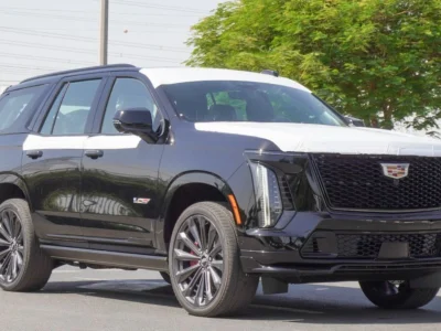 2026 Cadillac Escalade V SERIES 6.2 Litres Supercharged V8 Petrol Engine Black SUV GCC Specs