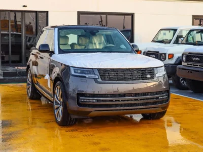 2026 Range Rover Autobiography P530 4.4L Twin-Turbo V8 Hybrid Engine Grey Beige SUV GCC Specs