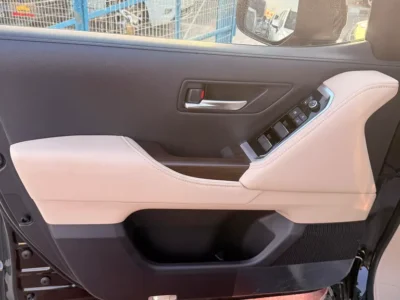 2026 Toyota Land Cruiser GXR 3.5 Litres Twin-Turbo 6 Cylinders Petrol Engine Black Beige SUV GCC