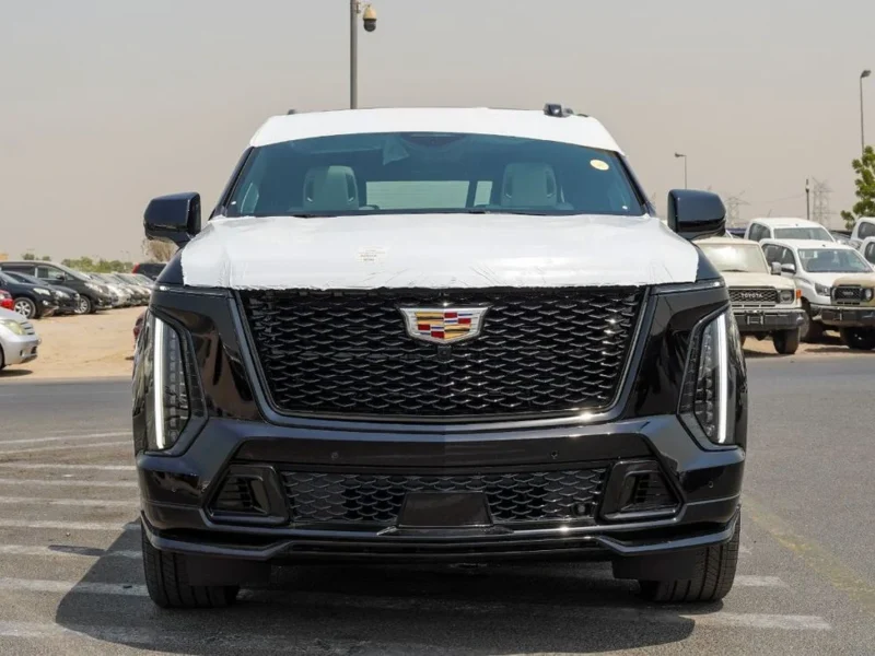 2026 Cadillac Escalade V SERIES 6.2 Litres Supercharged V8 Petrol Engine Black White SUV GCC Specs