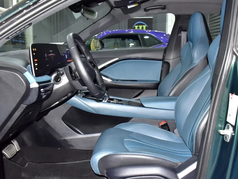 2023 MG MG 7 Luxury 4 Cylinders Petrol Engine Green Blue Sedan Chinese Specs Automatic