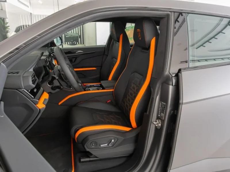 2026 Lamborghini Urus SE 4.0 Litres Twin-Turbo V8 Hybrid Engine Grey SUV European Specs