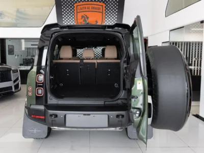 2026 Land Rover Defender 110 X-Dynamic HSE P400 4.0L 6 Cylinders Engine Dark Green Tan SUV