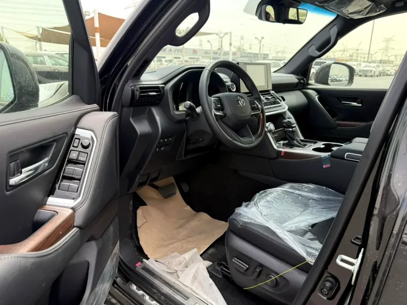 2026 Toyota Land Cruiser GXR 3.5 Litres Twin-Turbo 6 Cylinders Petrol Engine Black SUV GCC