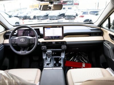 2026 Toyota RAV 4 XLE 2.0 Litres 4-Cylinder DOHC Petrol Engine White Beige SUV GCC Spes