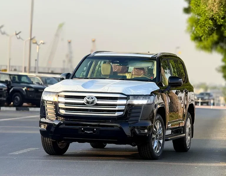2026 Toyota Land Cruiser GXR 3.5 Litres Twin-Turbo 6 Cylinders Petrol Engine Black Beige SUV GCC
