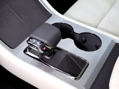 2026 Rox 01 Captain ETE 1.5 Litres 4 Cylinders Plug-In Hybrid Engine Grey White SUV Chinese Specs