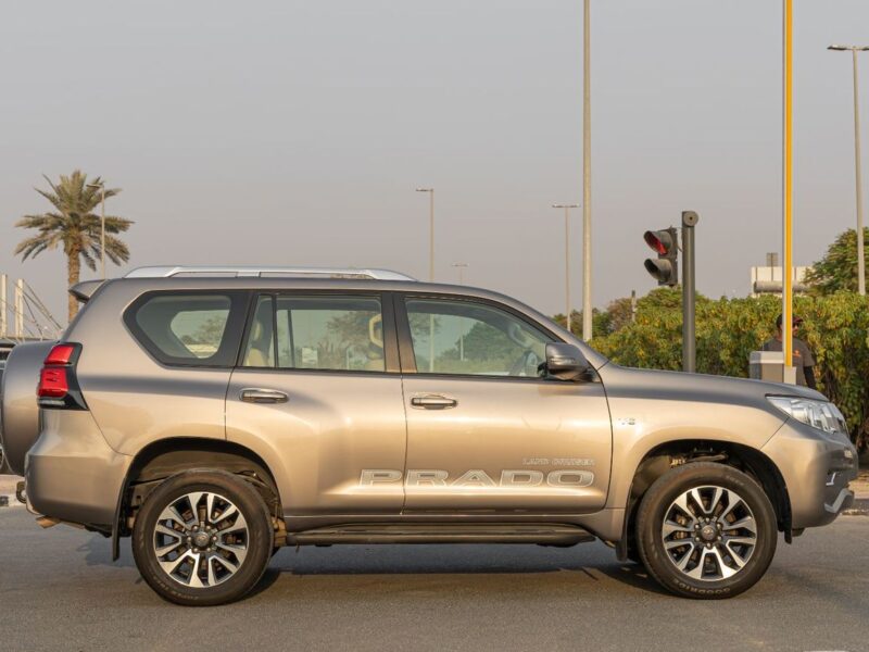 2022 Toyota Prado TXL 4.0 Litres 6 Cylinders Petrol Engine Bronze Beige SUV GCC Specs Automatic
