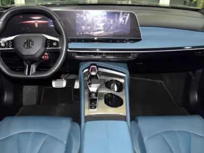 2023 MG MG 7 Luxury 4 Cylinders Petrol Engine Green Blue Sedan Chinese Specs Automatic