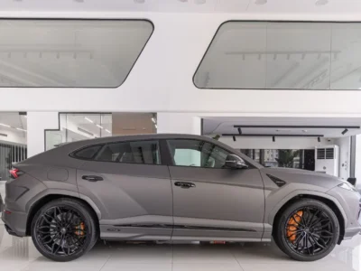 2026 Lamborghini Urus SE 4.0 Litres Twin-Turbo V8 Hybrid Engine Grey SUV European Specs