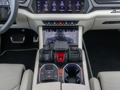 2026 Lamborghini Urus SE 4.0 Litres Twin-Turbo V8 Hybrid Engine Purple White SUV European Specs