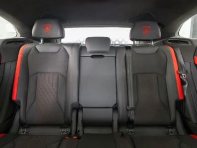 2026 Lamborghini Urus SE 4.0 Litres Twin-Turbo V8 Hybrid Engine Green Black SUV European Specs