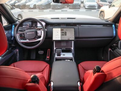 2026 Range Rover Autobiography P530 4.4L Twin-Turbo V8 Hybrid Engine Black Red SUV Automatic