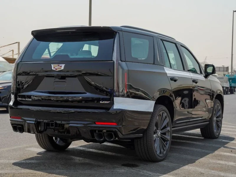 2026 Cadillac Escalade V SERIES 6.2 Litres Supercharged V8 Petrol Engine Black White SUV GCC Specs