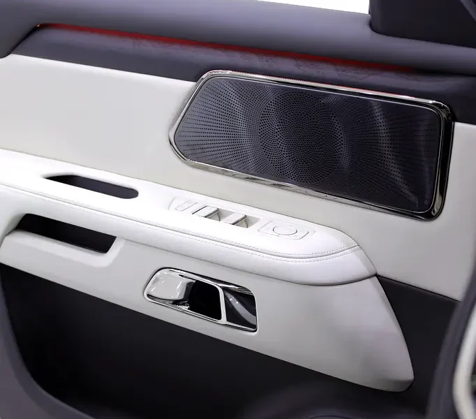 2026 Rox 01 Captain ETE 1.5 Litres 4 Cylinders Plug-In Hybrid Engine Grey White SUV Chinese Specs