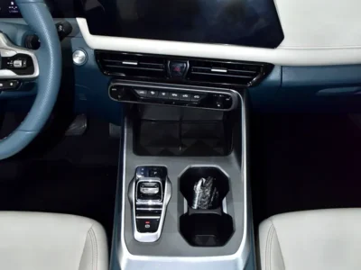 2024 GAC EMZOOM R-line 4 Cylinders Petrol Engine Grey Beige Crossover GCC Specs Automatic
