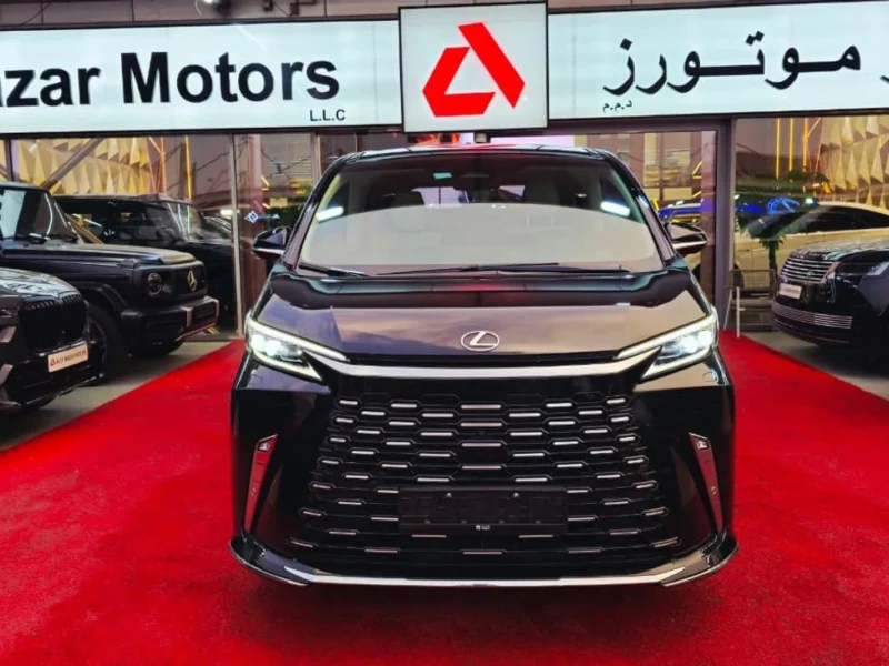 2024 Lexus LM 350h STANDARD 2.5 Litres 4 Cylinders Hybrid Engine Black Beige Van Automatic