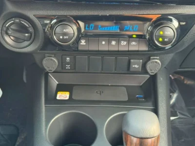 2026 Toyota Hilux SR5 DOUBLE CABIN 2.8 Litres 4 Cylinders Diesel Engine Grey Black Pickup Truck GCC