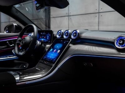 2026 Mercedes-AMG CLE 53 3.0-liter turbocharged inline-6 Petrol Engine Black Red Coupe