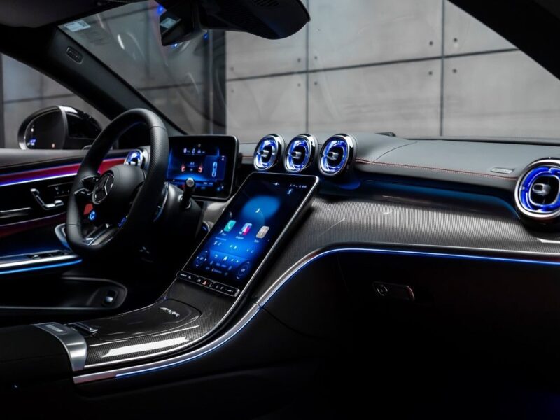 2026 Mercedes-AMG CLE 53 3.0-liter turbocharged inline-6 Petrol Engine Black Red Coupe
