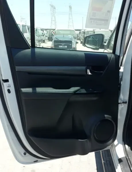 2026 Toyota Hilux Adventure 4.0 Litres V6 Petrol Engine White Black Pickup Truck GCC Specs