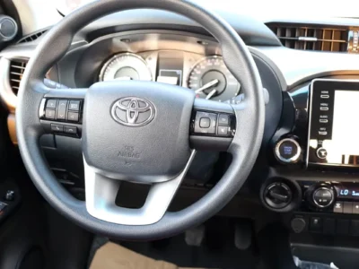 2026 Toyota Hilux SR5 4 Cylinders Petrol Engine Black Pickup Truck GCC Specs Automatic
