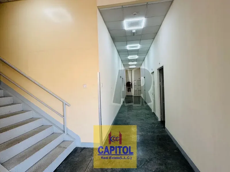 Al Quoz 4 GREAT DEAL STORAGE WAREHOUSE ON GROUND FLOOR 385 SQFT