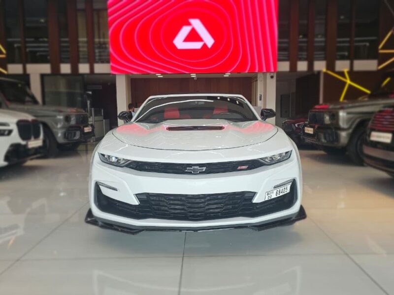 2024 Chevrolet Camaro SS 6.2 Litres 8 Cylinders Petrol Engine White Red Convertible US Specs