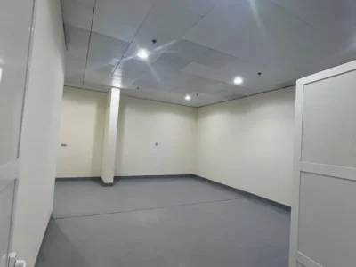Al Quoz Storage Available - SMALLER SIZE 405 SQFT ON GROUND FOR RENT Al Quoz Industrial Area 4