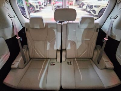 2024 Lexus LM 350h STANDARD 2.5 Litres 4 Cylinders Hybrid Engine Black Beige Van Automatic