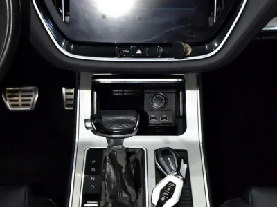 2024 Jetour X70 Luxury 1.5 Litres 4 Cylinders Petrol Engine Black SUV GCC Specs Automatic