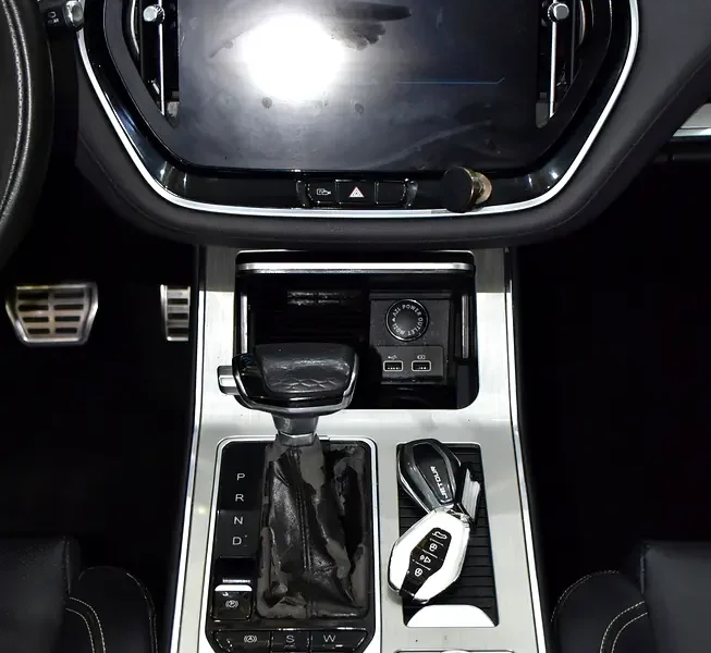 2024 Jetour X70 Luxury 1.5 Litres 4 Cylinders Petrol Engine Black SUV GCC Specs Automatic