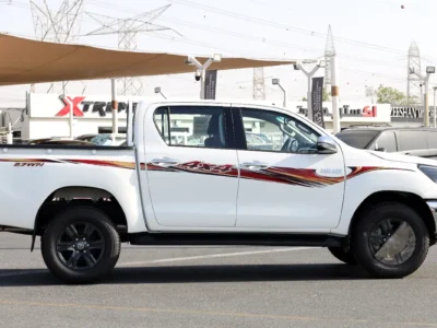 2026 Toyota Hilux Double Cab GLX 2.7L 4 Cylinders Petrol Engine White Red Pickup Truck Manual
