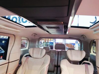 2024 Lexus LM 350h STANDARD 2.5 Litres 4 Cylinders Hybrid Engine Black Beige Van Automatic