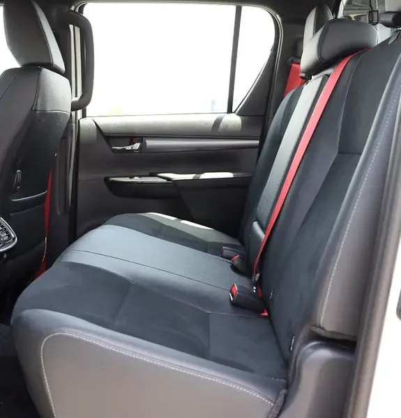 2026 Toyota Hilux GR Sport 4.0L 6 Cylinders Petrol Engine White Black Pickup Truck GCC Specs