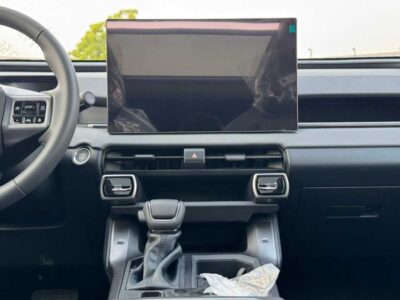 2026 Toyota RAV 4 LUXURY HEV 2.0 Litres 4 Cylinders Engine Black SUV Chinese Specs FULL OPTION