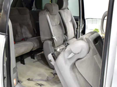 2008 Toyota Sienna LE 3.5 Litres V6 DOHC Petrol Engine Silver Beige Van American Specs