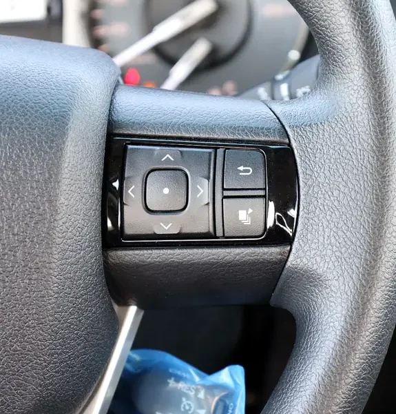 2026 Toyota Hilux Double Cab GLX 2.7L 4 Cylinders Petrol Engine White Red Pickup Truck Manual